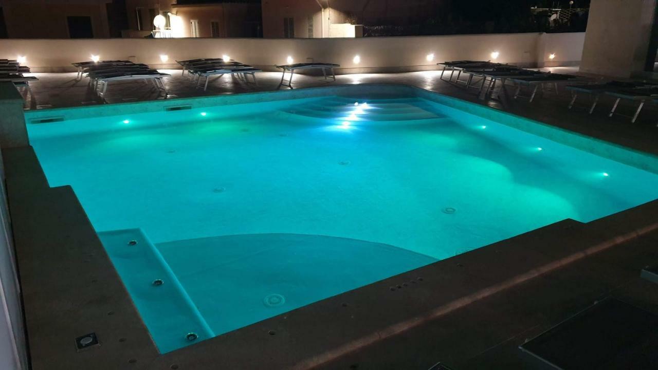Hotel La Contessa 圣特雷莎加卢拉 外观 照片