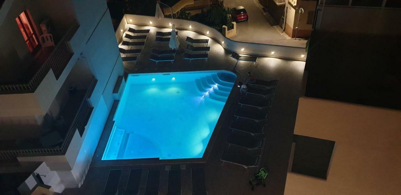 Hotel La Contessa 圣特雷莎加卢拉 外观 照片